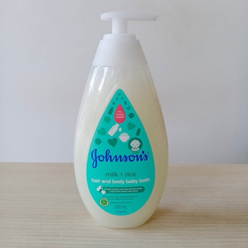 JOHNSONS BABY BATH MILK + RICE - HAIR AND BODY PUMP / 500ML