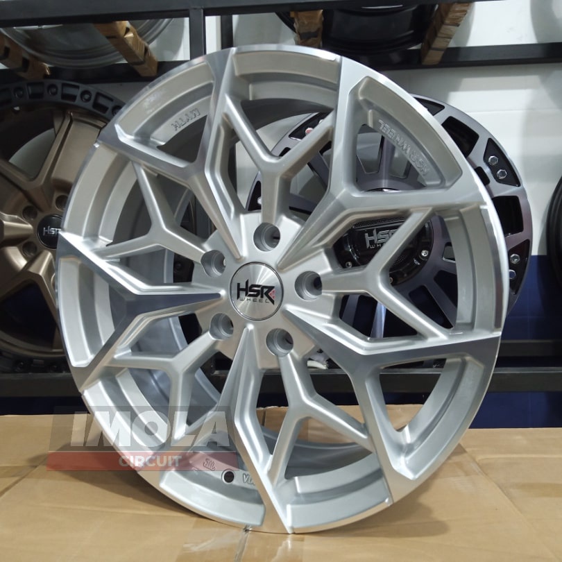 Pelek mobil ring 17 HSR import expander inova crv rush baut pcd 5x114,3 silver polis R17