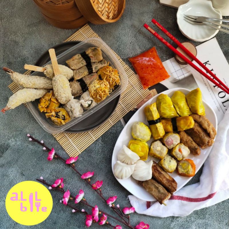 

SIOMAY DIMSUM FROZEN mix 10 & 20
