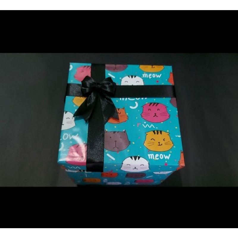kado box/snack explosion box/money roll/gift box/box kado ulang tahun/hadiah wisuda