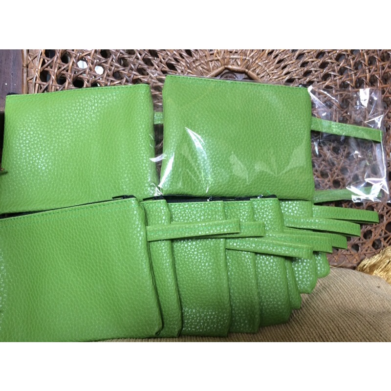 dompet souvenir kulit