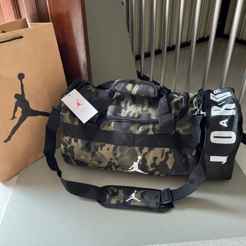 DuffleBag Nike Jordan Side Script