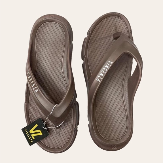 Sandal Ringan Pria VINCENZ8 Sandal Jepit Pria Sandal Casual Pria Sandal Pria Anti Slip Sandal Pria Anti Air Terbaru Sendal Cowok Kekinian Sandal Polos Fhasionable