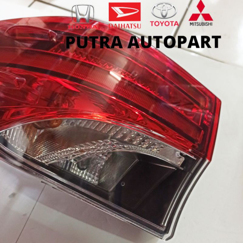 stoplamp lampu belakang fortuner vrz 2016 2017 2018 original