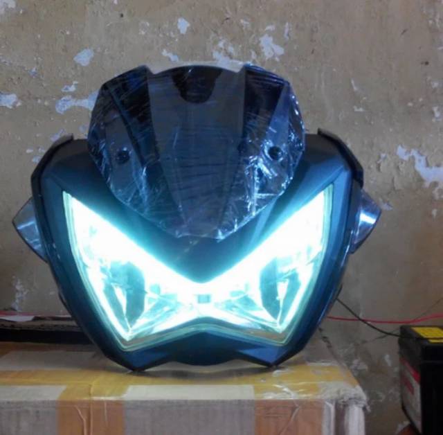 kedok lampu Z250 Reflektor Z250 Batok Z250 Vixion Byson Scorpio CB150R Verza Thunder  Tiger Pulsar