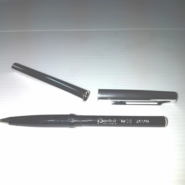 

Hemat Isi Pen Pentel Mg-8, (Refil Pen Pentel) Hitam, Biru 0.8Mm Hemat