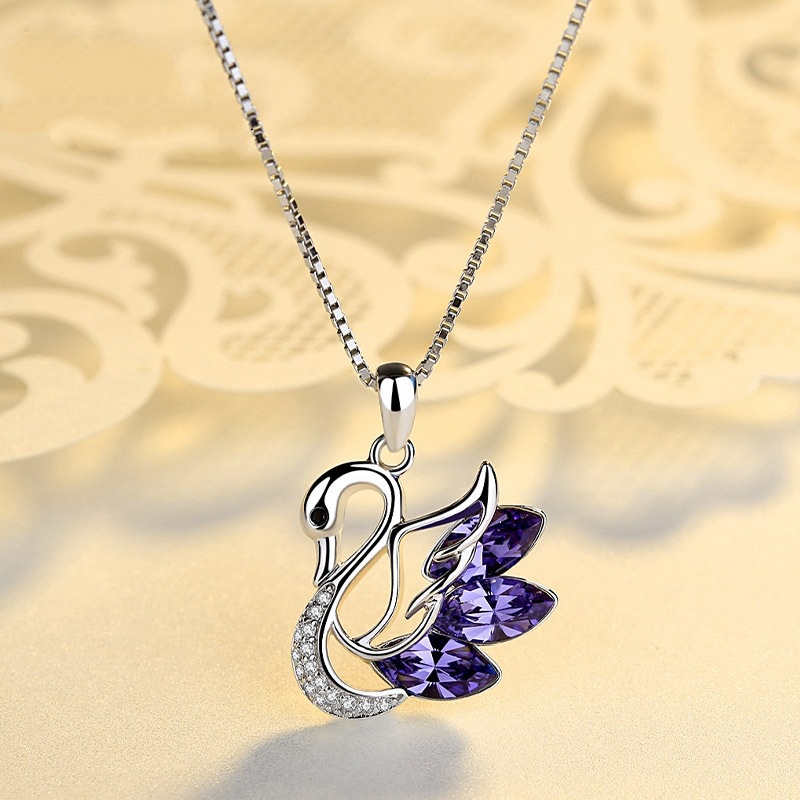 [Ready Stock]Fashion Simple Swan Pendant Necklace Elegant Clavicle Chain