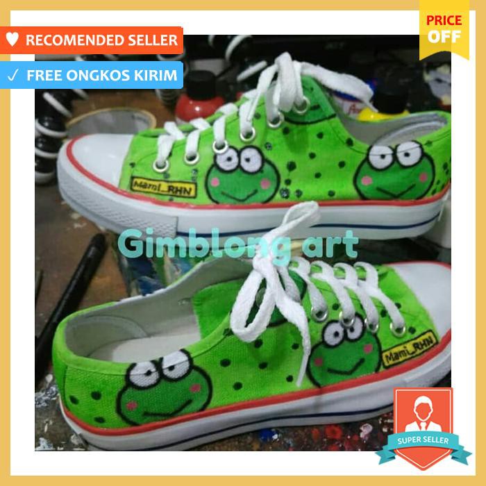 

Sepatu Lukis Keroppi Motif Polkadot