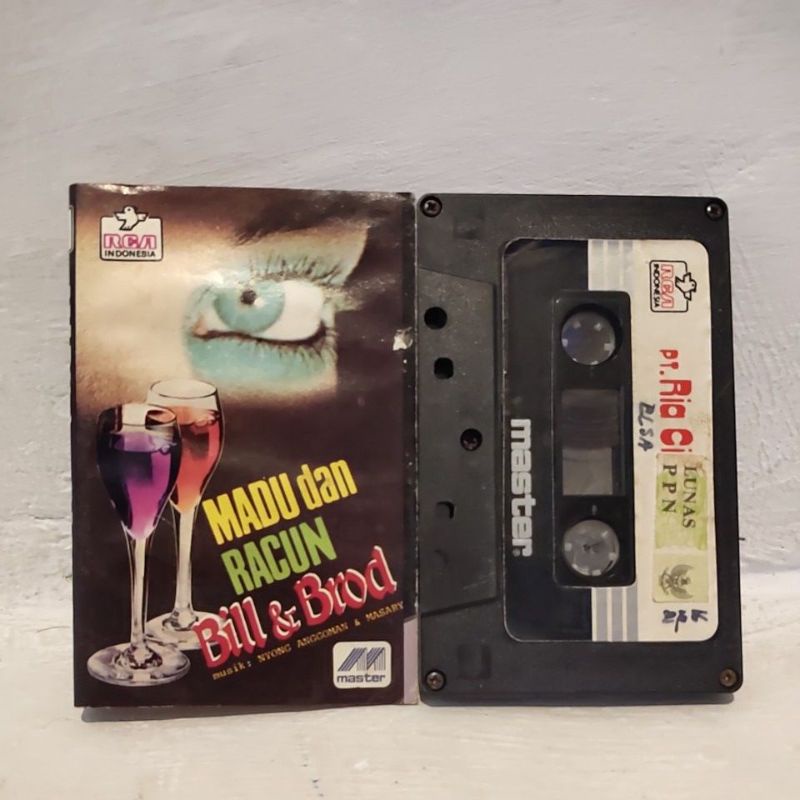 Kaset Pita Bill & Brod Madu dan Racun