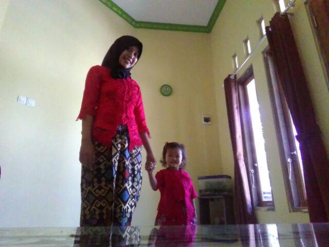 Kostum Anak, Kebaya Balita, Kebaya Batik, Kutubaru, Kitubaru Anak, Batik Embos,  Setelan Batik Anak