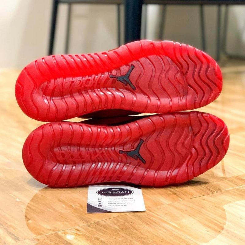 Jordan Aerospace 720 &quot;Raging Bull&quot;