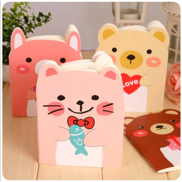 

Buku kecil bentuk beruang lucu