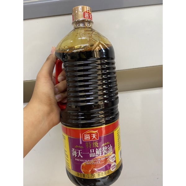 

Kecap asin seasoned soy sauce yi pin xian jiang you 海天一品鲜酱油 1.9L