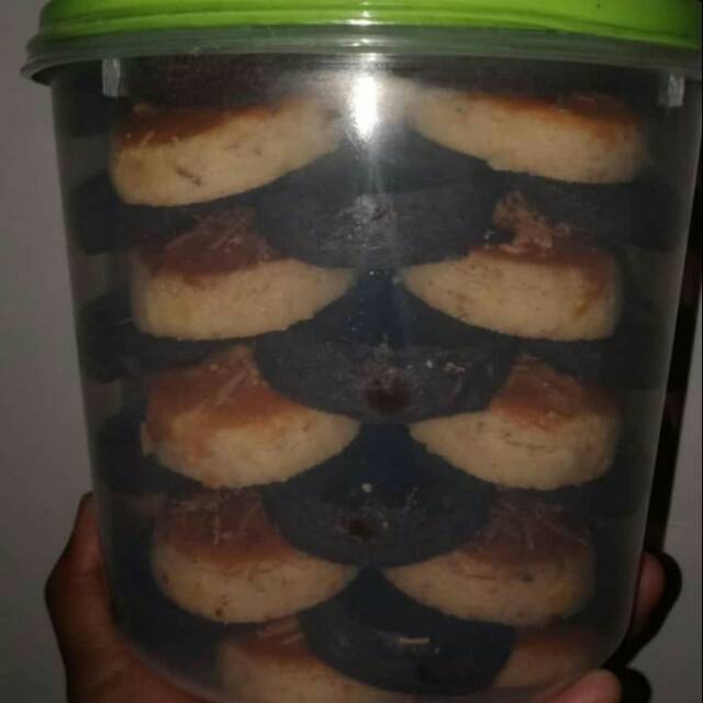 

Kue kacang