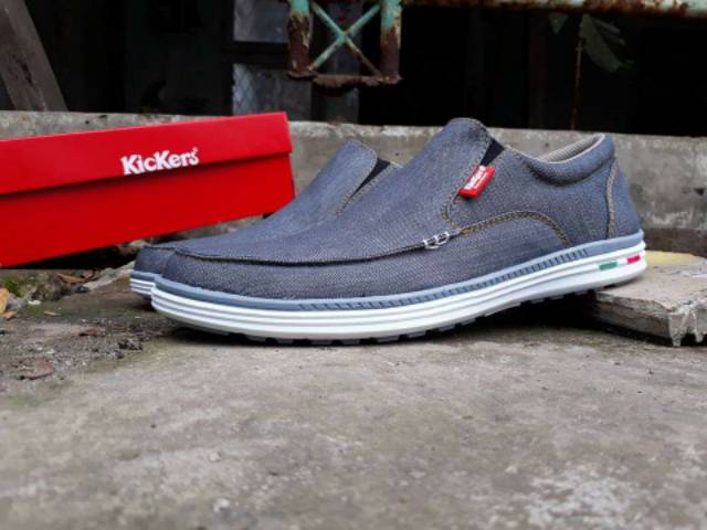 SEPATU KICKERS SLIP ON PRIA KASUAL / SEPATU KERJA KULIAH COWOK SLOP / SEPATU SANTAI JALAN MEJENG