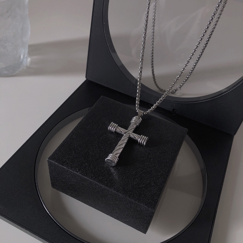 Kualitas Tinggi Cross Kalung Titanium Liontin Aksesoris 70 Cm Pria dan Wanita Panjang Kalung N-22029