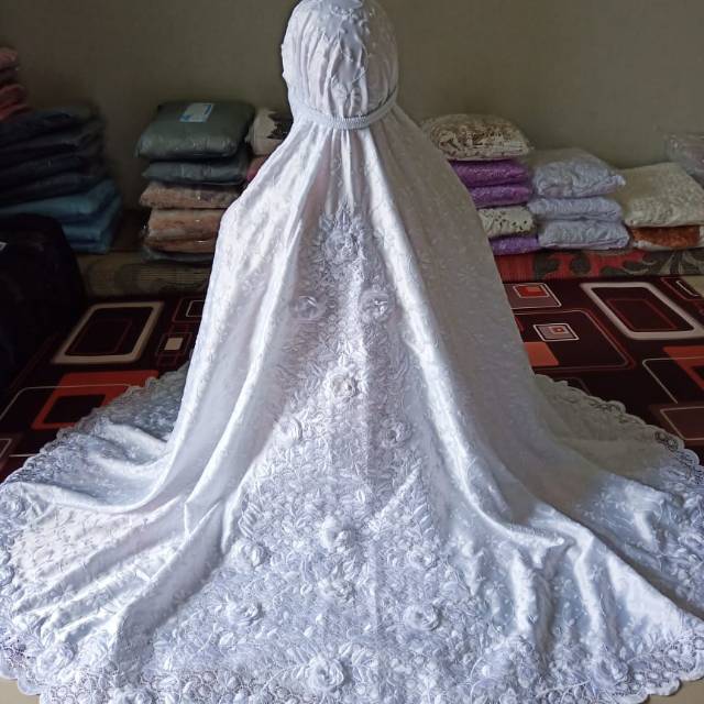 Mukena bordir timbul