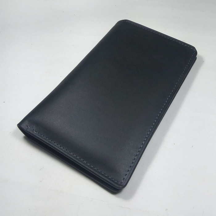 dompet medium unisex kulit asli warna hitam - medium wallet 3/4