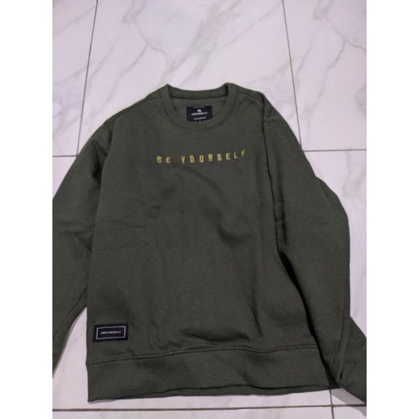 crewneck iwearzule second