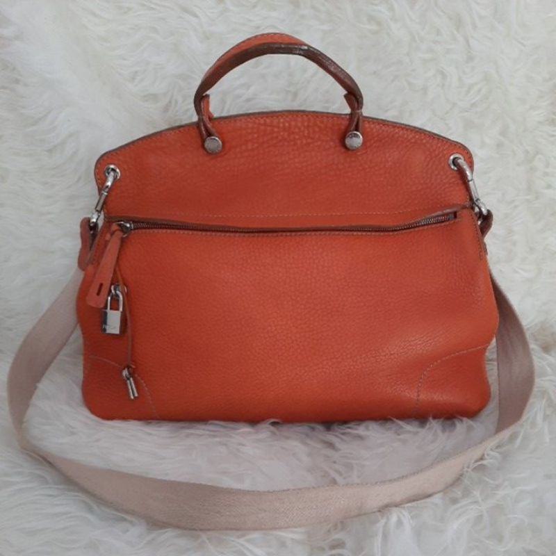 Preloved sling bag  Furla Piper