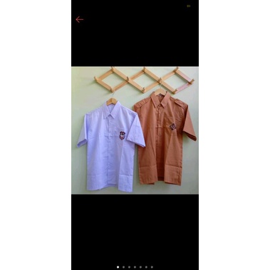 

SERAGAM SEKOLAH LENGAN PENDEK