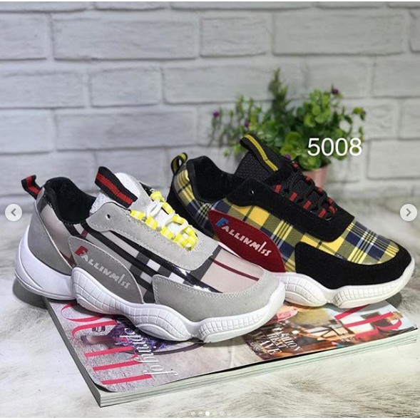 Sepatu Sneakers 5008