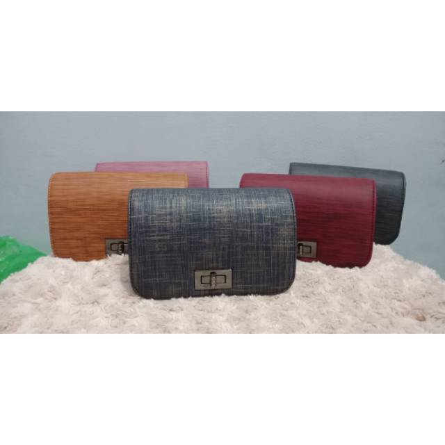 

Color bag