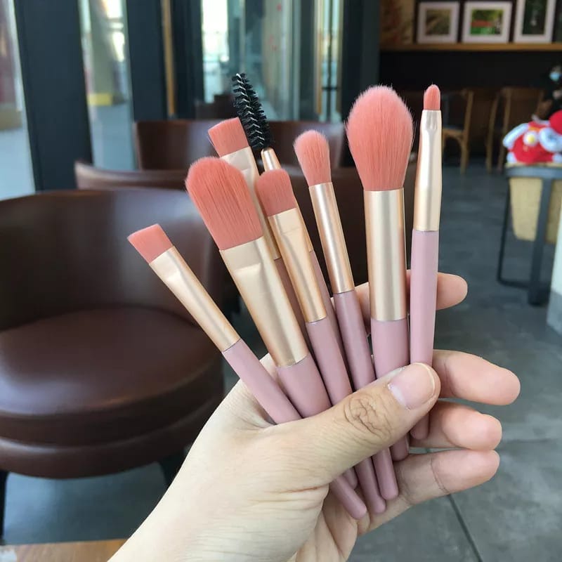 Mini Brush Kuas Makeup Free Pouch Brush Makeup Powder Eye Shadow Foundation Blusher Blending Beauty F595