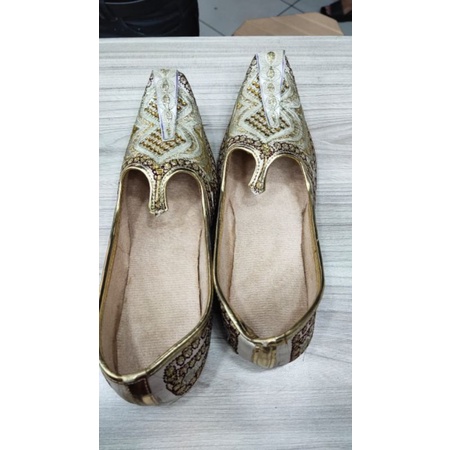 Selop sepatu pengantin ala India/ sendal manten / slop akad / sepatu wedding