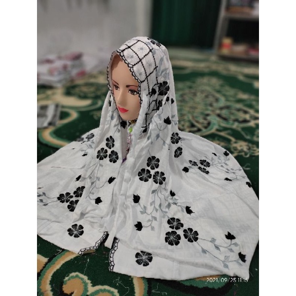 mukena semi sutra bordir dewasa