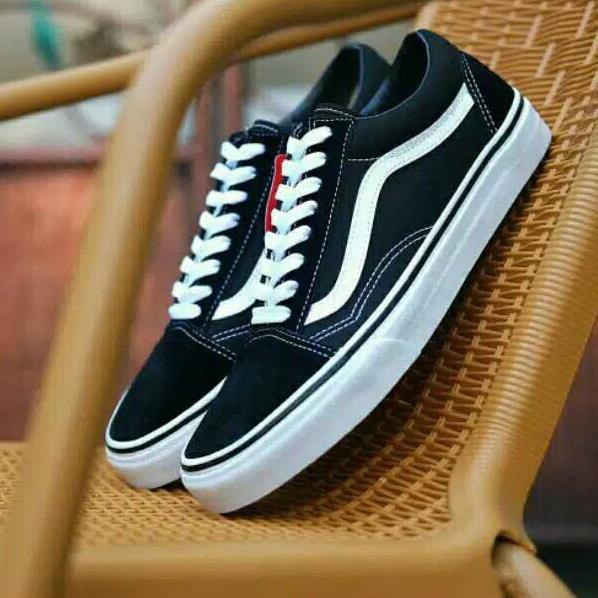 SEPATU SKATE SK8 HIGH REBEL EIGHT SAN FRANSISCO BLACK PREMIUM ORIGINAL BNI