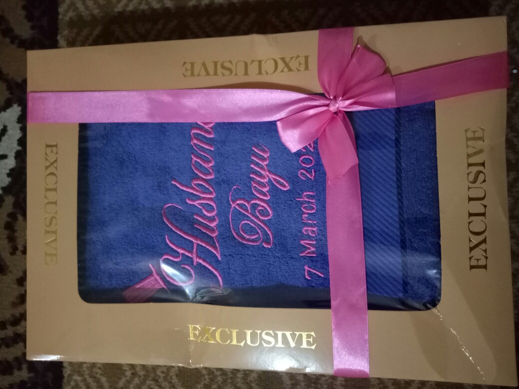 Promo Gift Box Couple 2pcs Handuk Dewasa