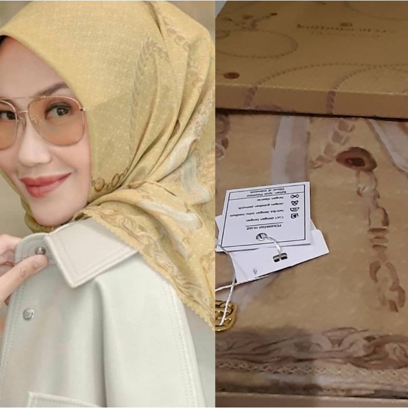 PRELOVED BUTTONSCARVES CHAIN SERIES