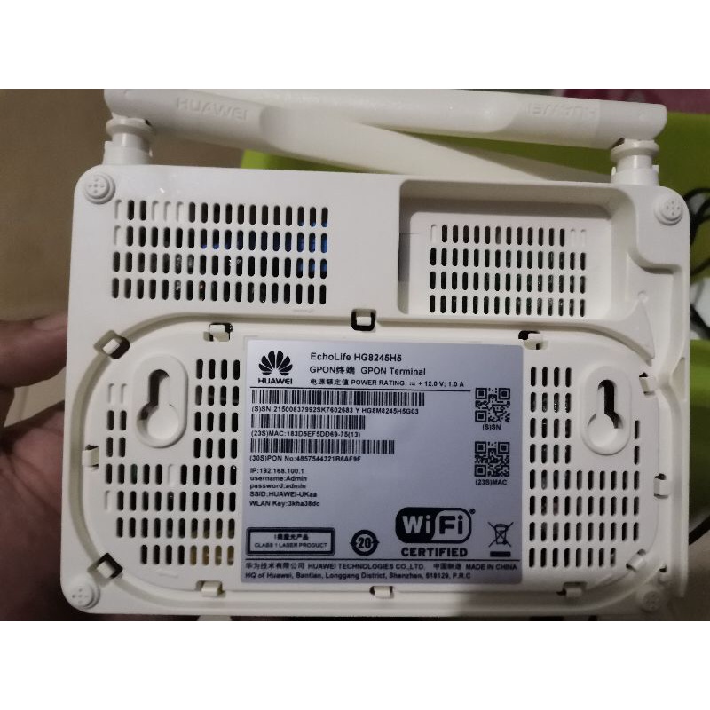 Router Huawei HG8245H5