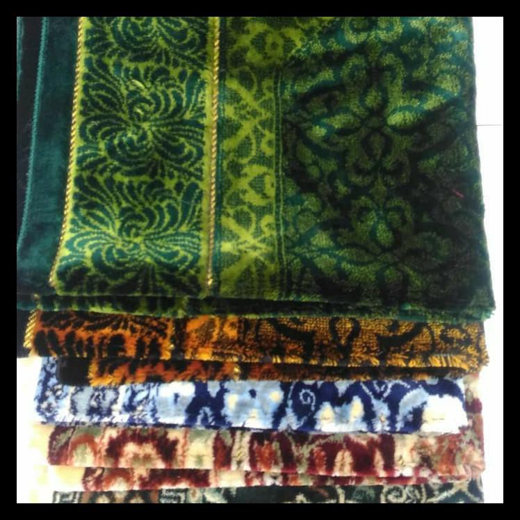 DISKON SAJADAH TURKI WANGI YAKAR MURAH/SAJADAH PARFUM GROSIR/SAJADAH TURKY - HITAM 