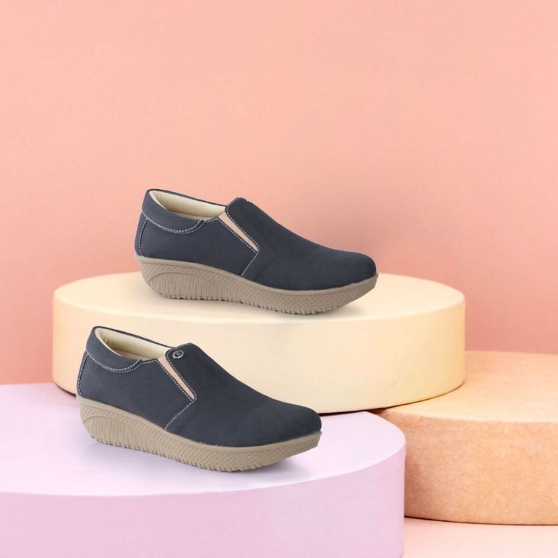 Sepatu Slip On Wanita Terbaru | Sepatu Distro Flat Kekinian Series Exclusive Original | Sepatu Slipon | Sepatu Kantor Formal Kasual Casual Keren Cantik | Branded Lokal Cibaduyut Bandung