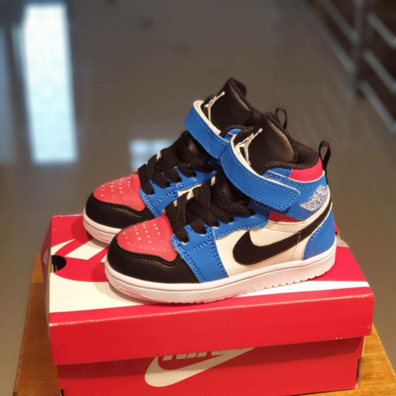 Sepatu sneakers boots anak balita laki laki perempuan nike air jordan kecil cowok cewek kids shoes