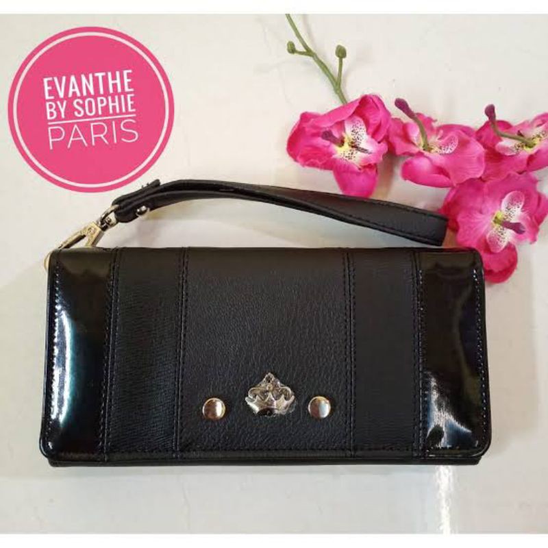 DOMPET EVANTHE SOPHIE MARTIN