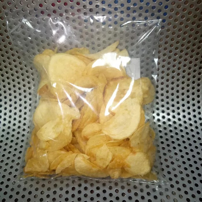 

KERIPIK KENTANG KEJU