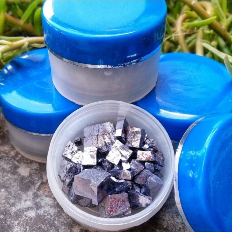 4 batu itsmid sipat mata atau celak ORI MADINAH CELAK BATU ORI ISMID ITSMID sipat / sifat / celak mata