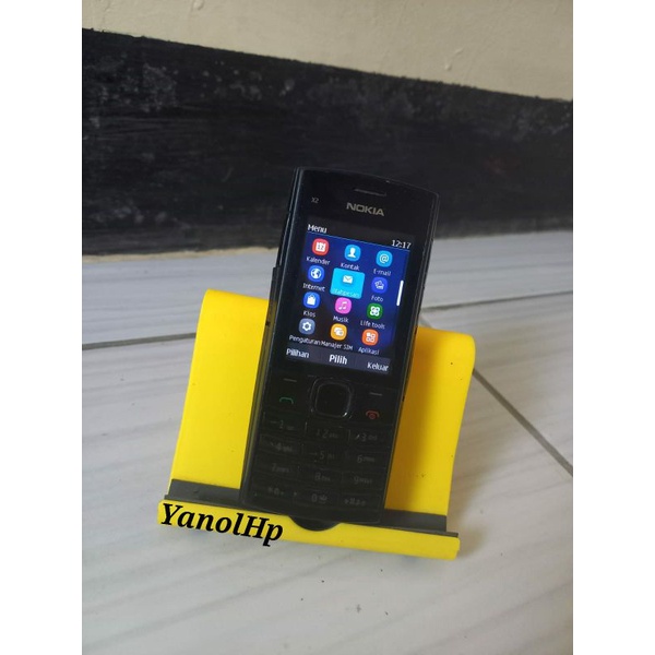 Nokia X2 02