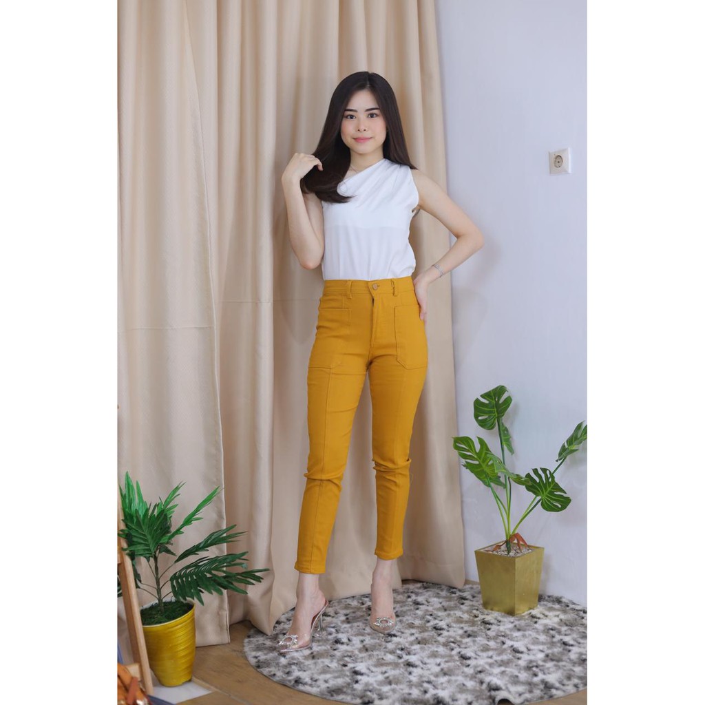 CELANA JEANS WANITA MOMO STANDAR PANTS 6 warna