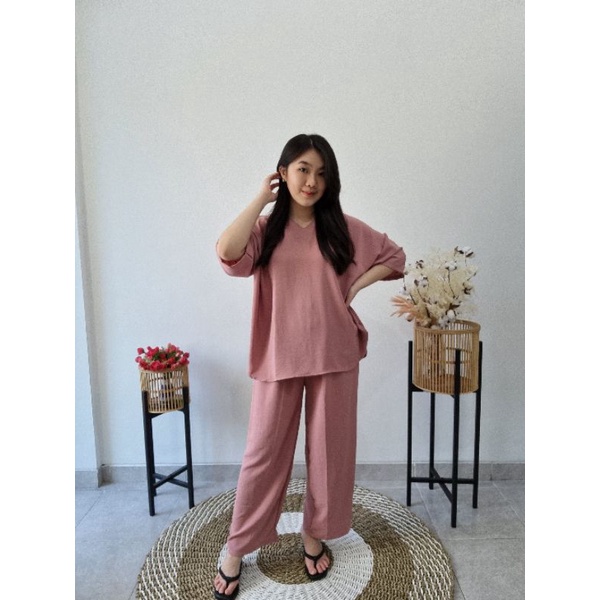 Set Vneck crinkle jumbo | Set jumbo wanita crinkle | Set lengan pendek wanita Oversize