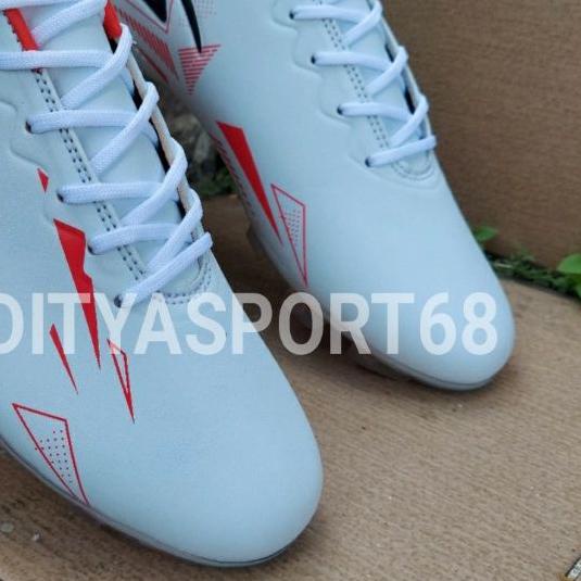 sepatu sepak bola specs terbaru SEPATU BOLA SIZE 38 SEPATU BOLA SIZE 44 ()