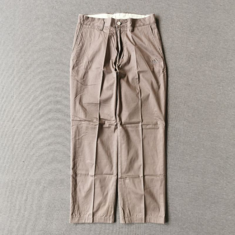 LP ADIDAS CELANA CHINOS PANJANG SECOND SIZE 28