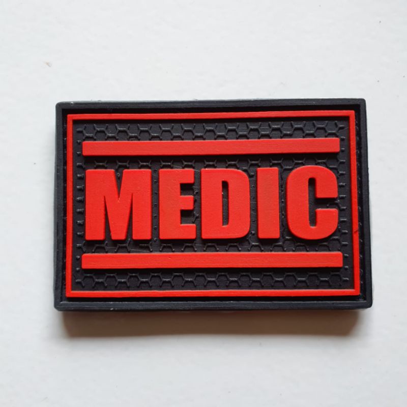 patch rubber logo tulisan medic dasar hitam / tempelan emblem karet velcro