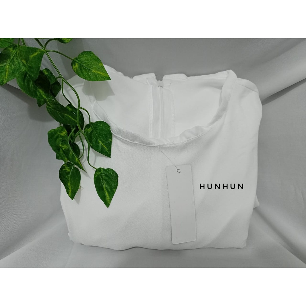 MAHALANI ONE SET MARISKA SET SYAHIRA BAJU SETELAN WANITA-MAHALANI PUTIH