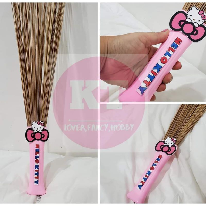Sapu lidi hello kitty PINK
