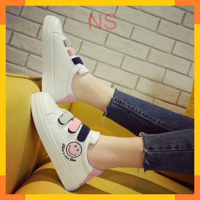 NEW NS promo  fashion wanita sepatu / sandal Sepatu Wanita Kets Casual Smile SDS207 murah