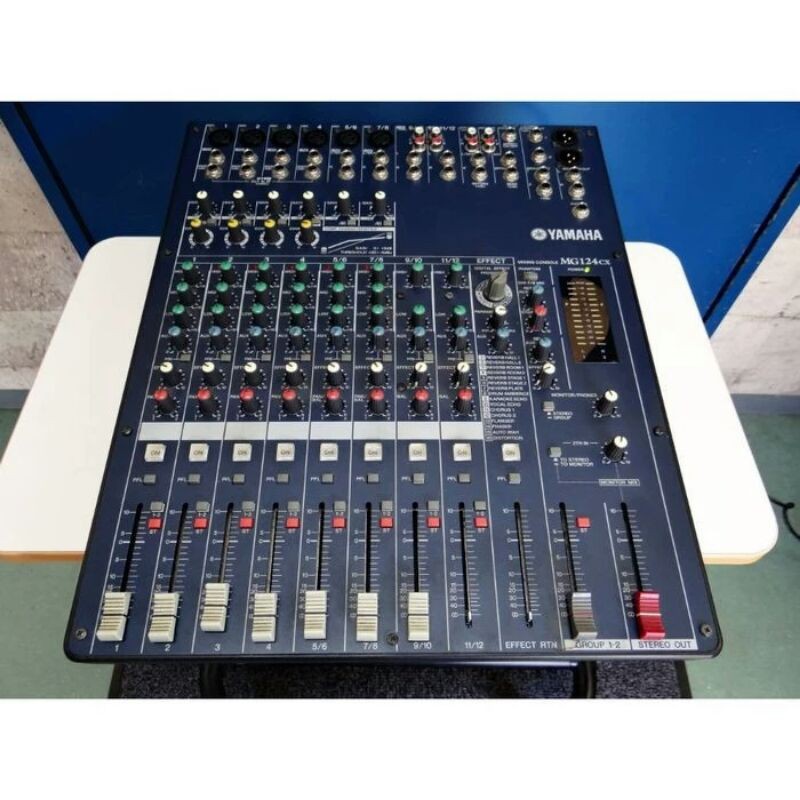 Mixer Audio Yamaha MG124CX MG 124 CX MG 124CX 12 Channel Grade A
